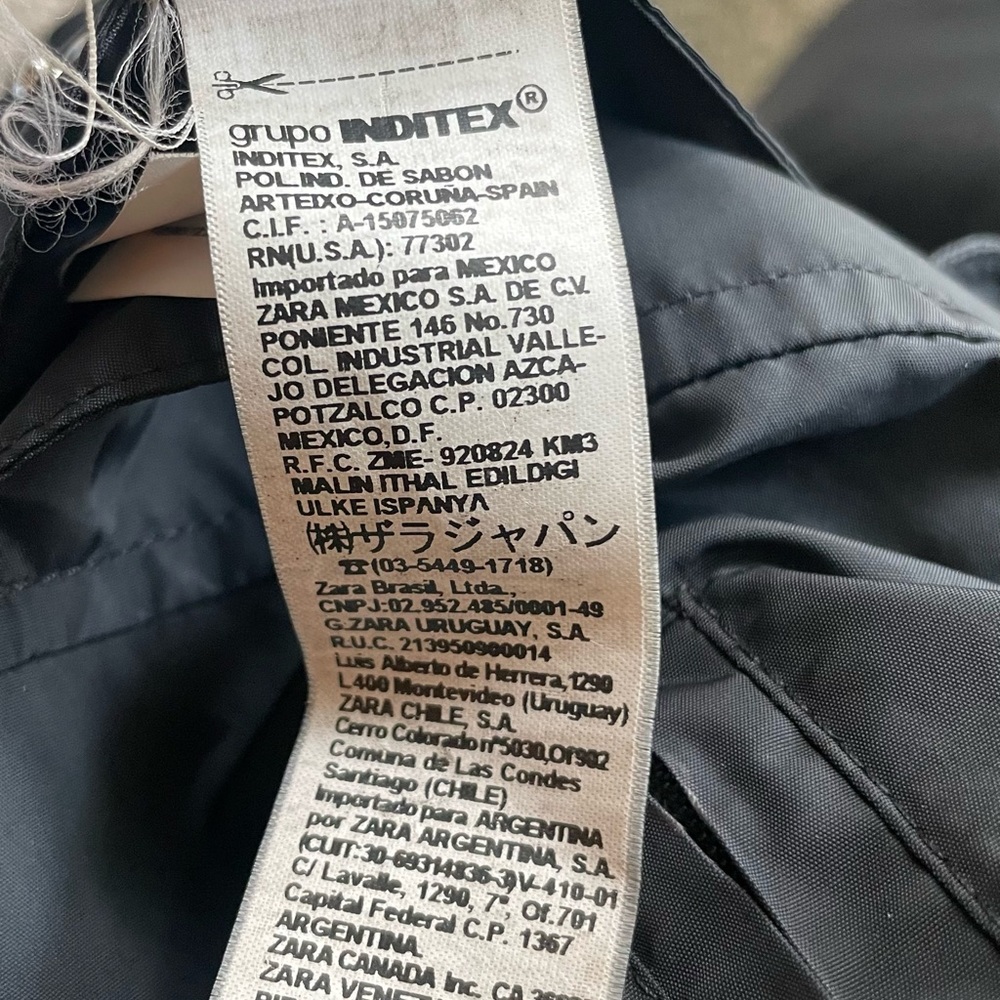 Reversible Puffer Jacket - Picture 10 of 14